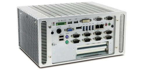 華北工控智慧燈桿專用計算機 支持多功能模塊的集成應用